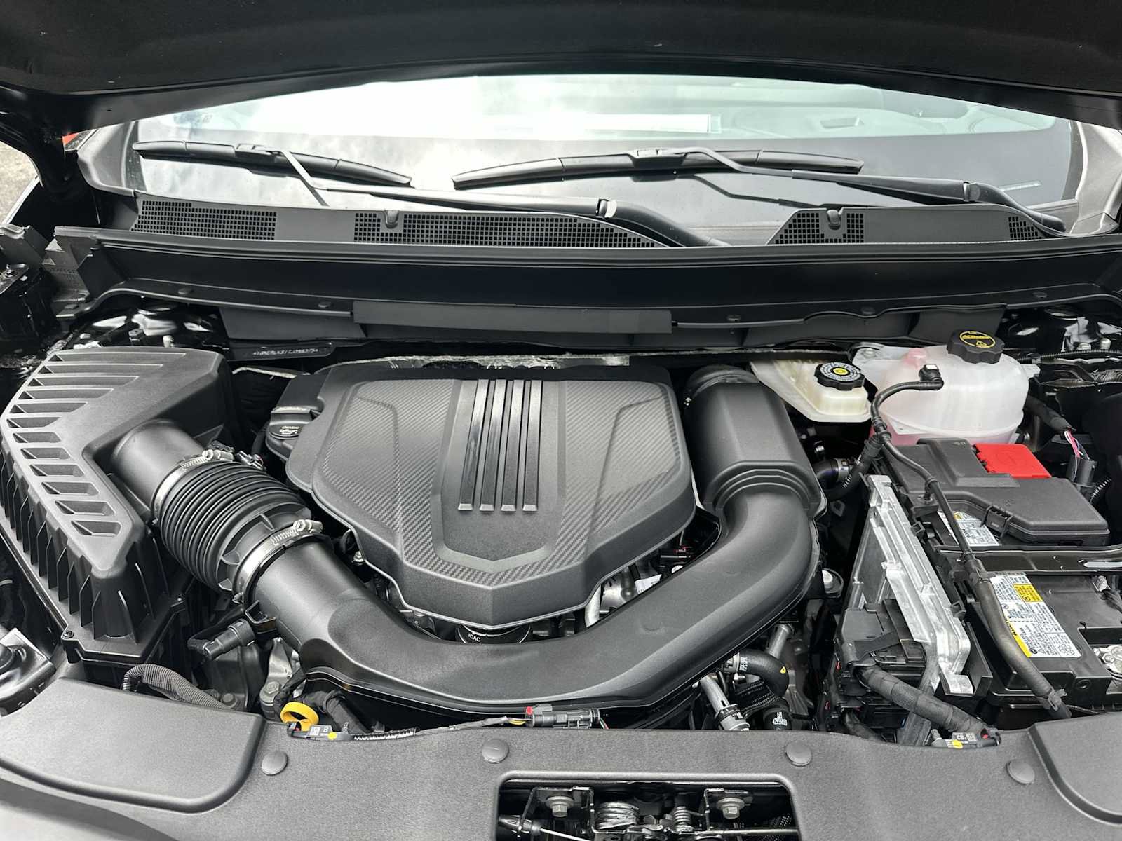 New 2026 Chevrolet Traverse RS w/ LPO, Floor Liner Package FWD image 13