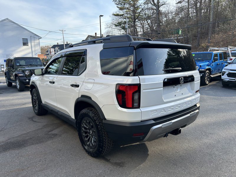 Used 2026 Honda Passport TrailSport image 5