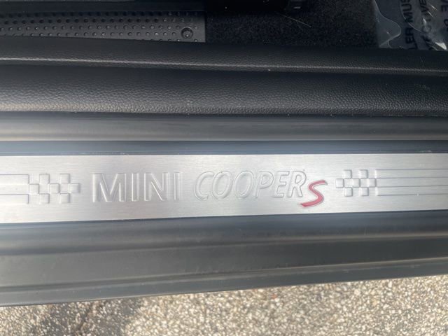 Used 2023 MINI Cooper S image 39