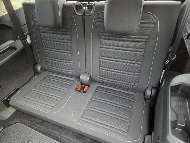 Used 2023 Volkswagen Tiguan S FWD image 24