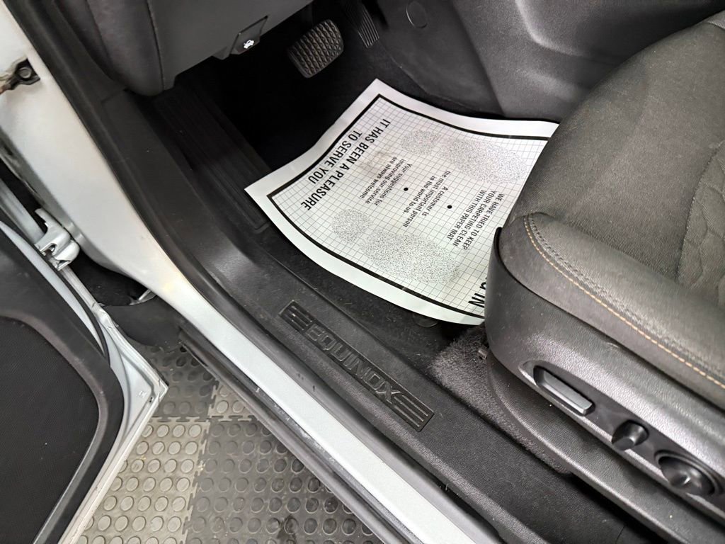 Used 2019 Chevrolet Equinox LT image 24