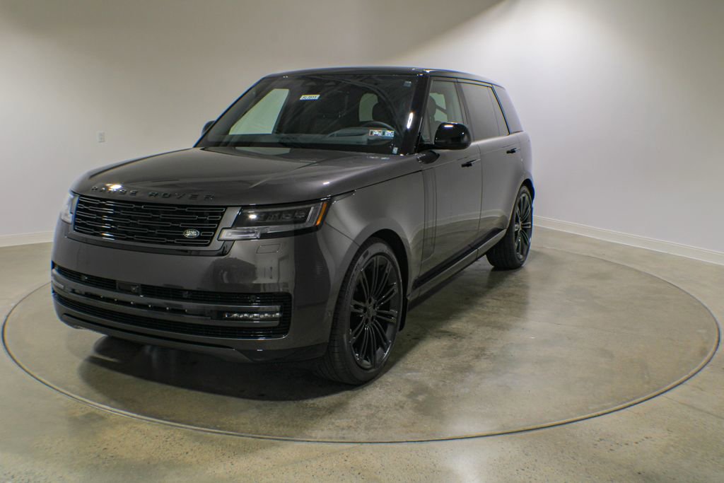 New 2026 Land Rover Range Rover Long Wheelbase SE AWD/4WD image 1
