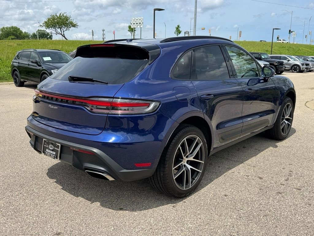 Used 2024 Porsche Macan AWD/4WD image 4