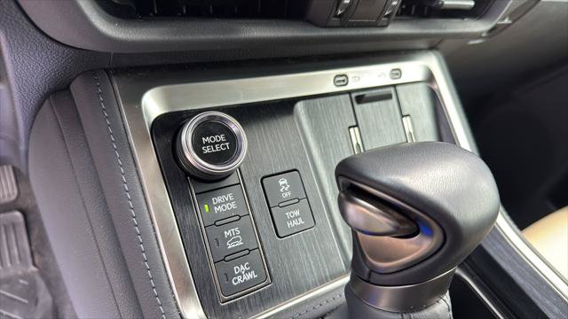 Certified 2025 Lexus GX 550 AWD/4WD image 31