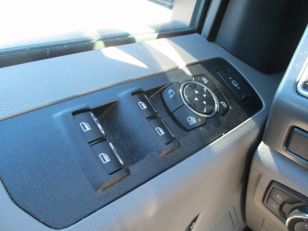 Used 2022 Ford F250 XLT w/ XLT Premium Package image 24