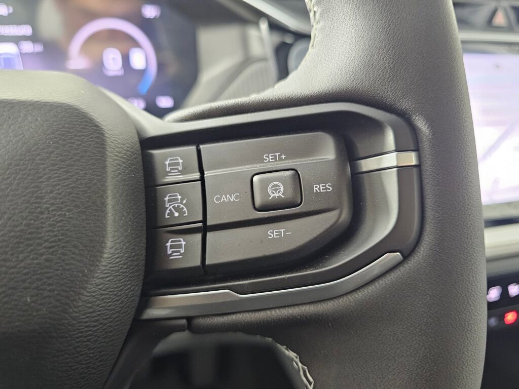 New 2026 Jeep Cherokee Overland w/ Advanced Pro Tech Group AWD/4WD image 26
