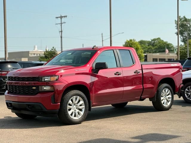 Used 2020 Chevrolet Silverado 1500 Custom w/ Custom Value Package AWD/4WD image 36