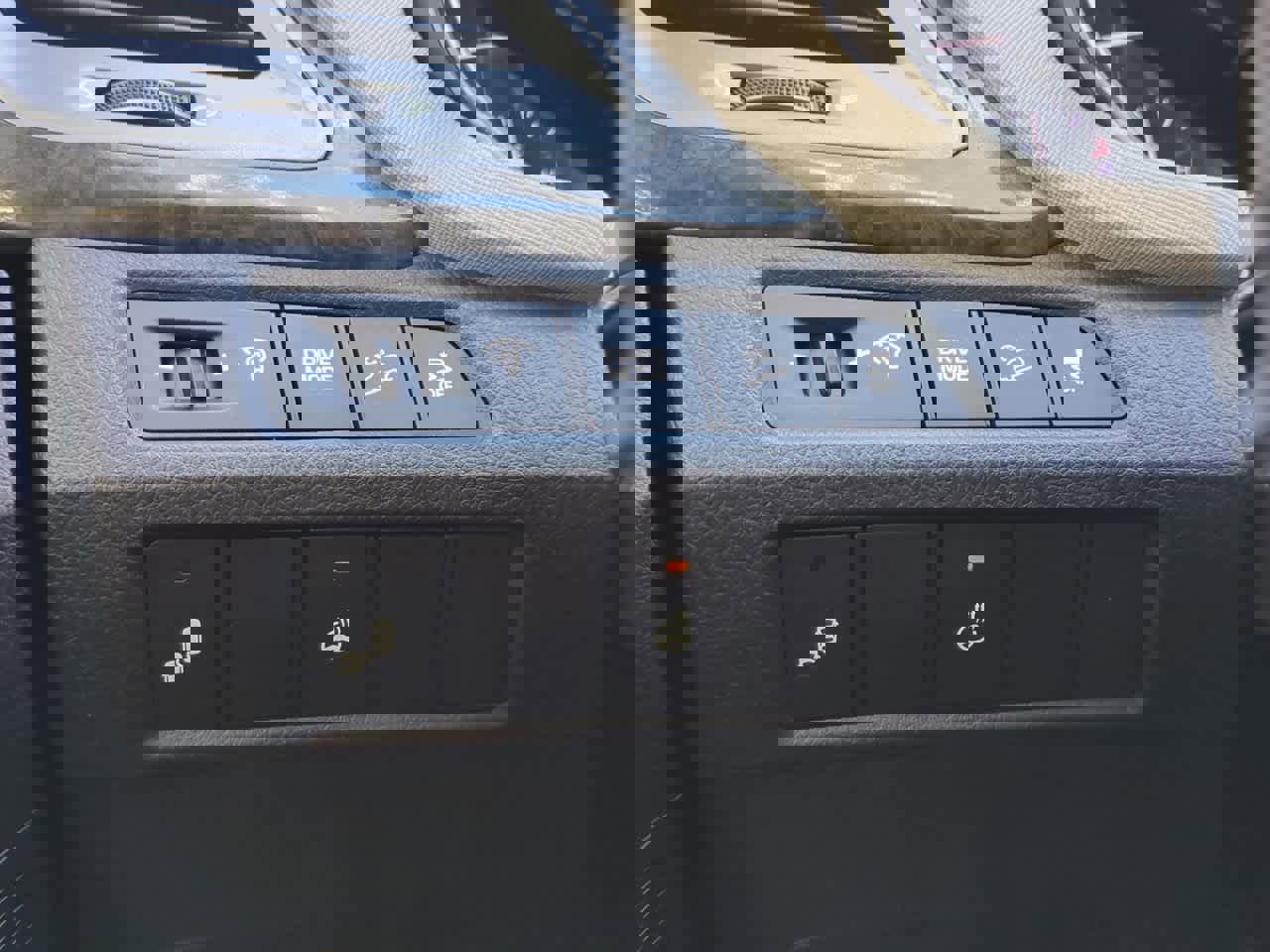 Used 2017 Hyundai Santa Fe Sport w/ 2.4L Tech Package 04 image 17