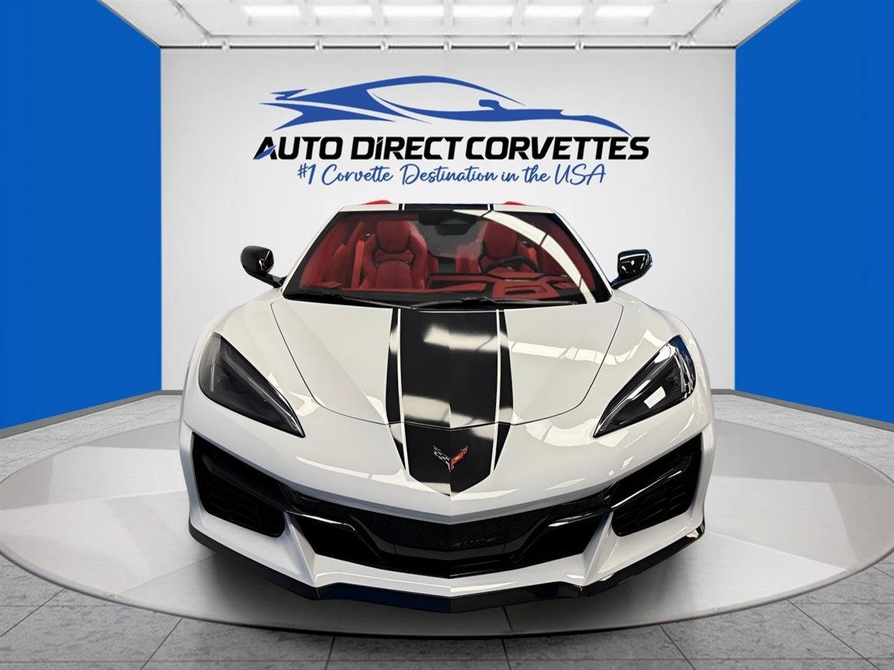 Used 2027 Chevrolet Corvette Grand Sport w/ Z52 Sport Performance Package RWD image 2