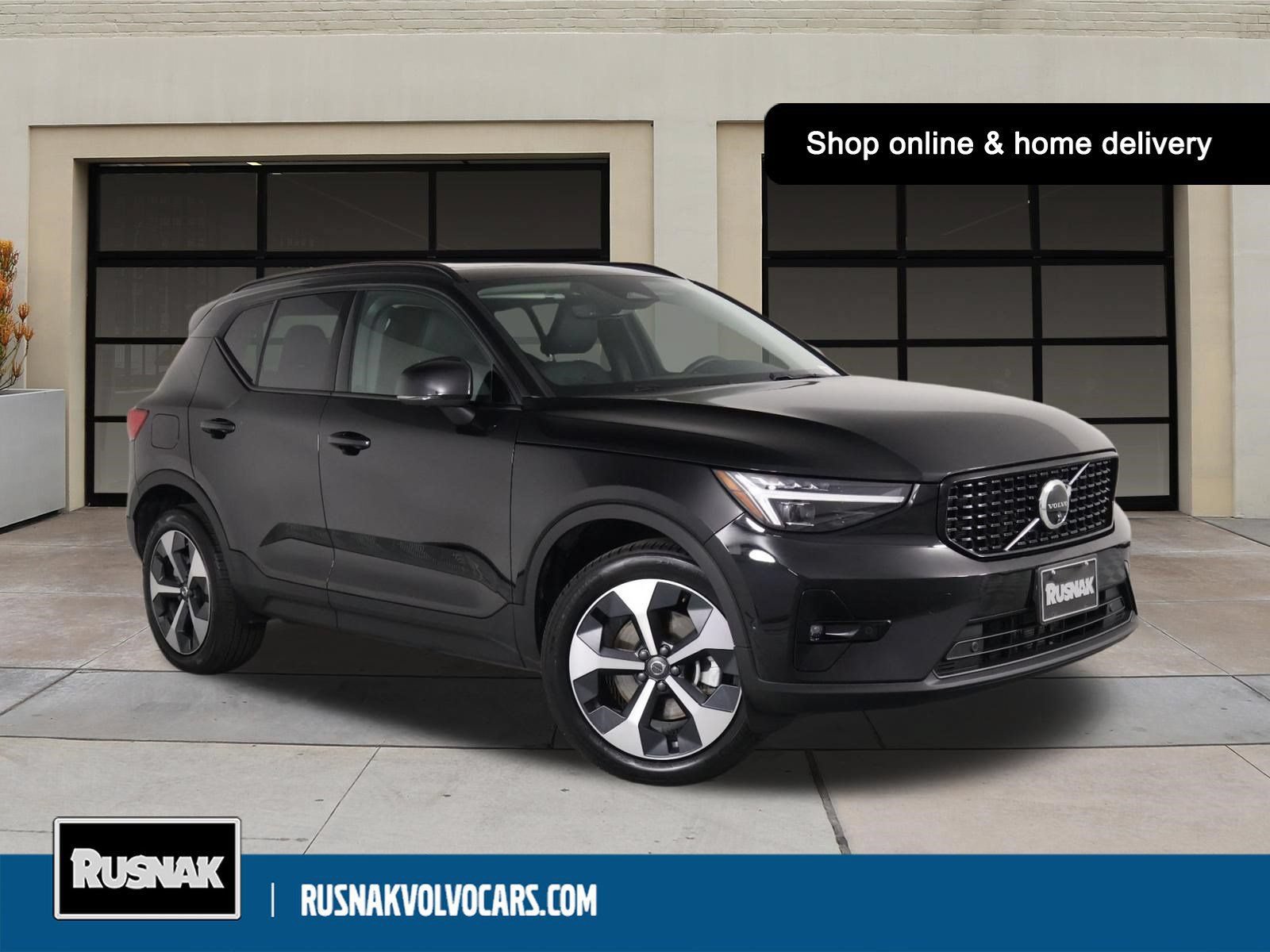 Used 2026 Volvo XC40 B5 Plus