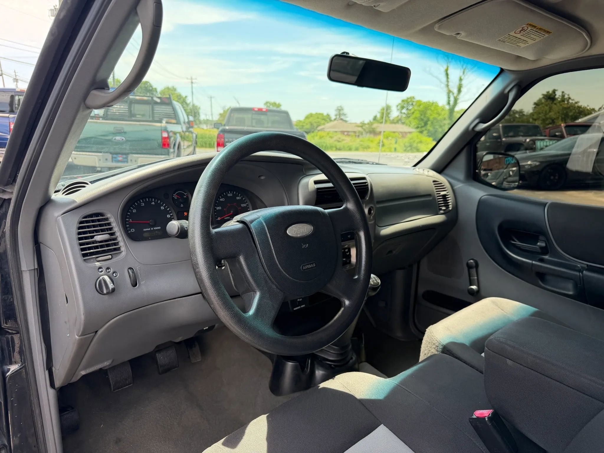 Used 2004 Ford Ranger XLT RWD image 10