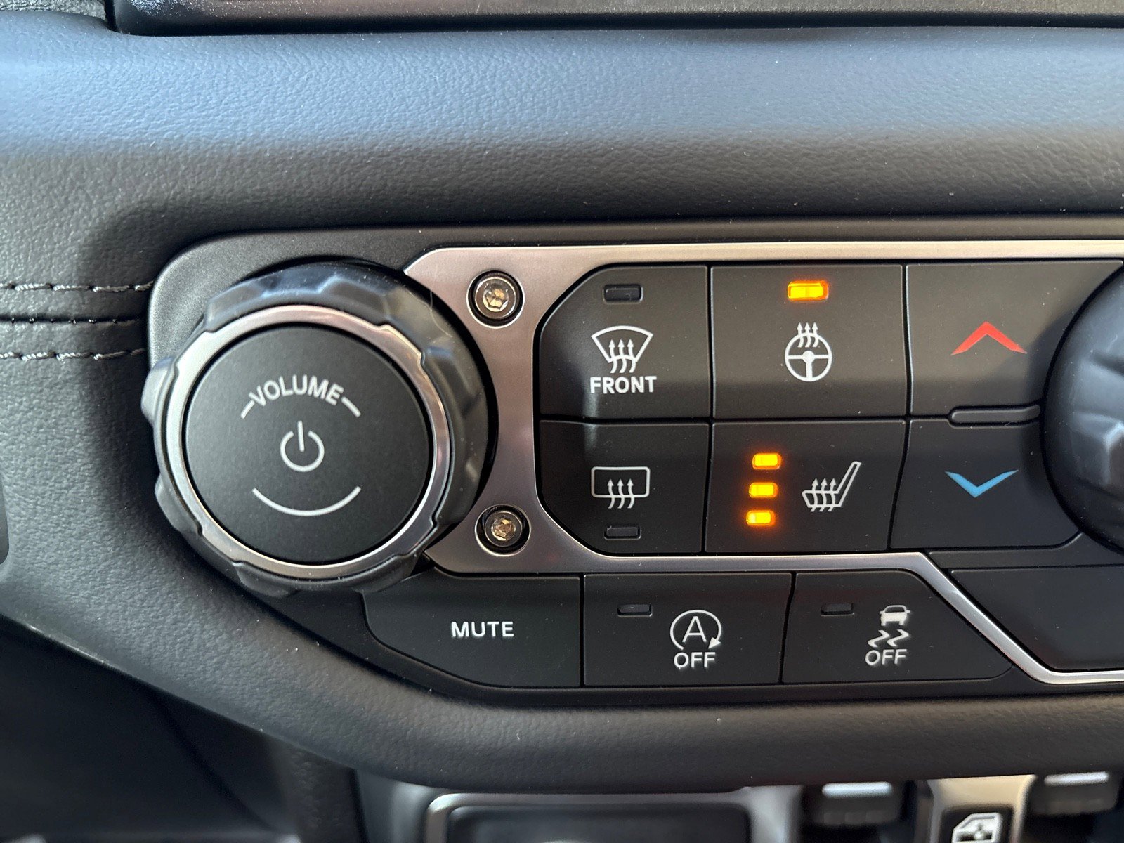 New 2026 Jeep Wrangler Sahara image 17