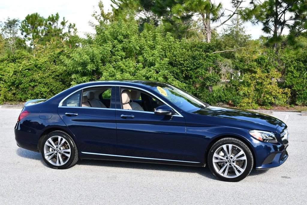 Used 2019 Mercedes-Benz C 300 4MATIC Sedan image 8