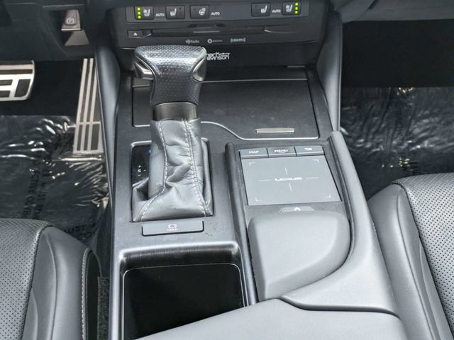 Used 2022 Lexus ES 350 F Sport w/ Accessory Package 2 FWD image 17