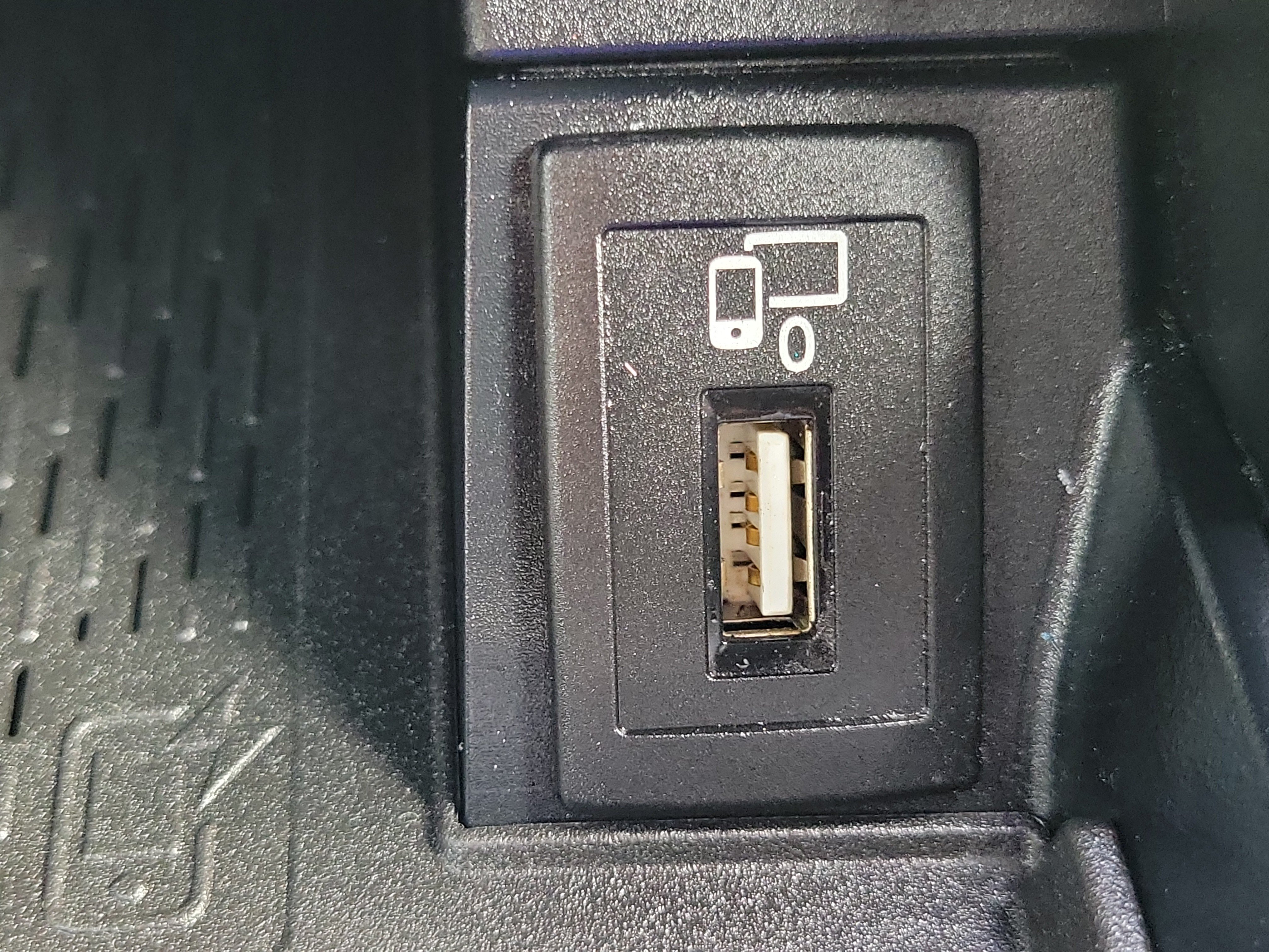 Used 2019 Mercedes-Benz C 300 4MATIC Cabriolet w/ Premium Package image 30