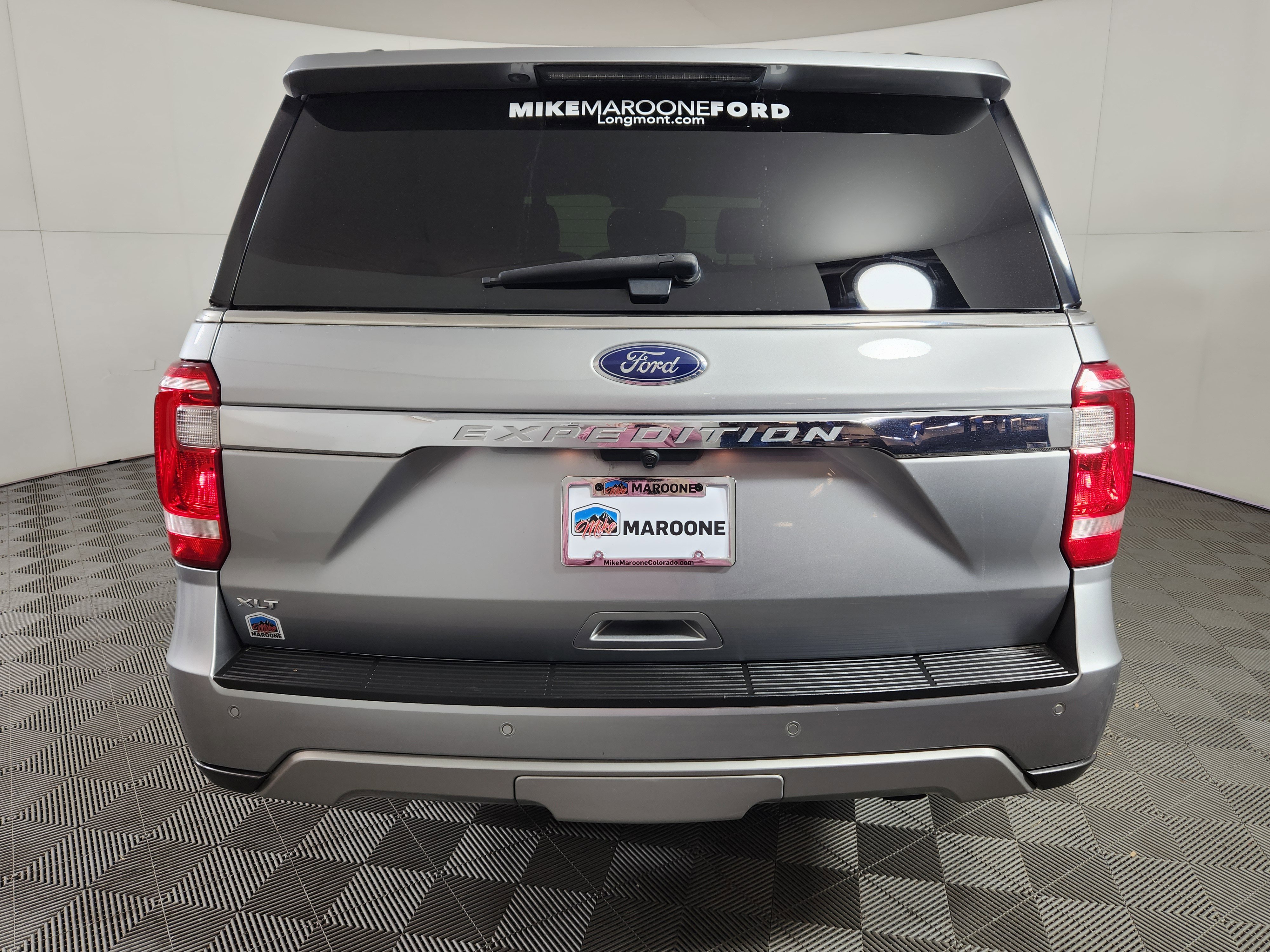 Used 2020 Ford Expedition XLT w/ Equipment Group 202A AWD/4WD image 6