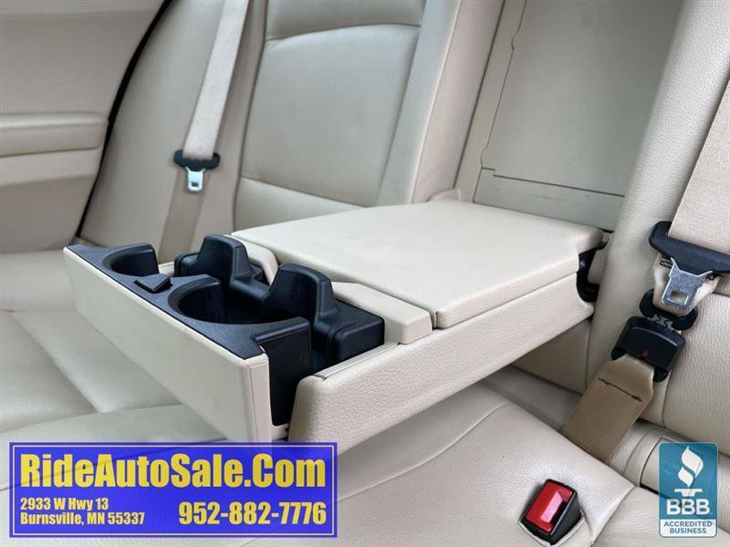 Used 2013 BMW 535i xDrive Sedan AWD/4WD image 31