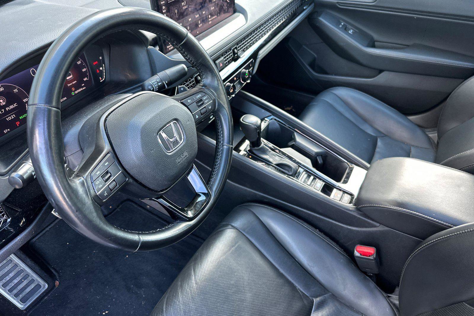 Used 2024 Honda Accord Sport image 10