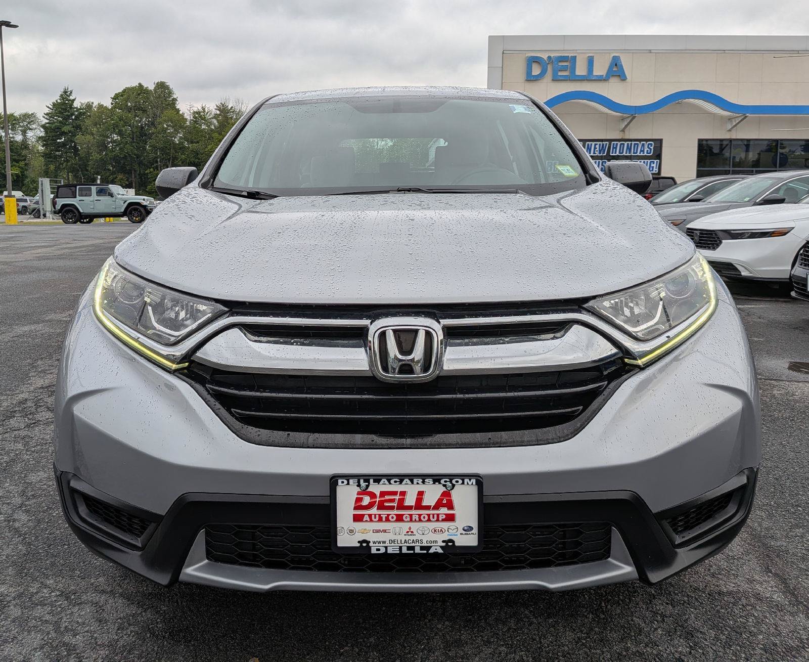 Used 2019 Honda CR-V LX image 2