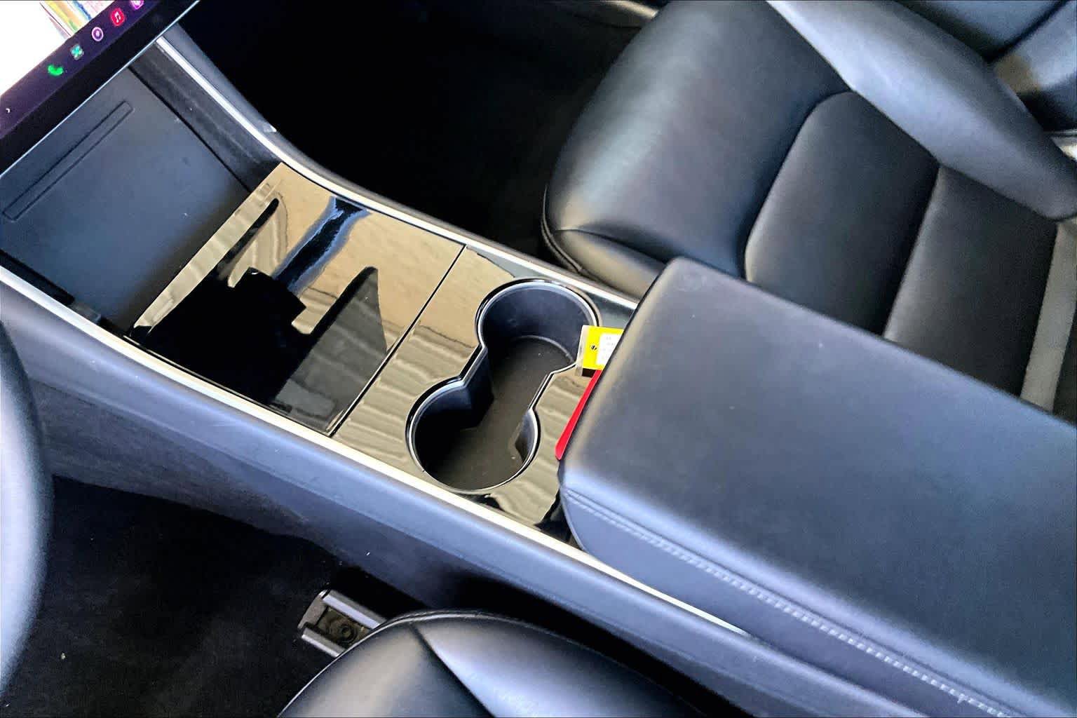 Used 2019 Tesla Model 3 Standard Range RWD image 16