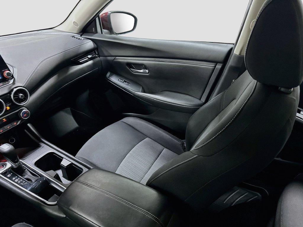 Used 2024 Nissan Sentra SV FWD image 22