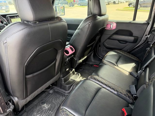 Used 2021 Jeep Wrangler Unlimited Sahara image 20