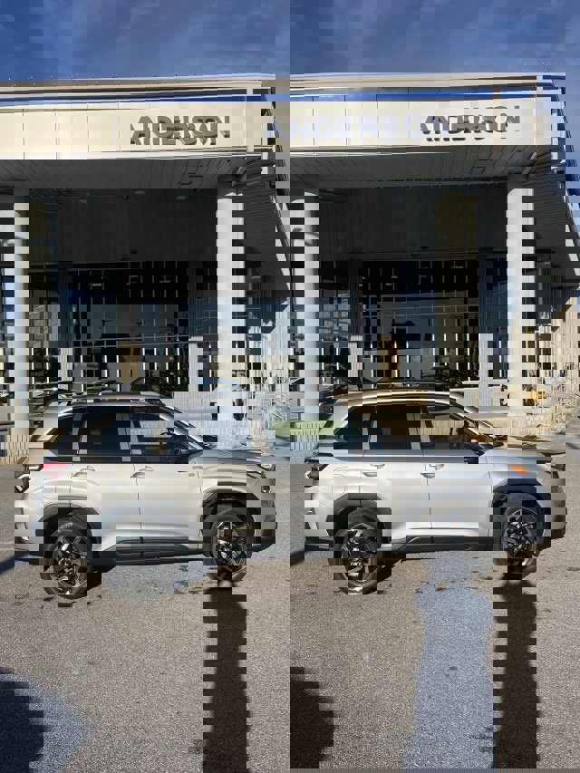 New 2025 Subaru Forester Premium image 2