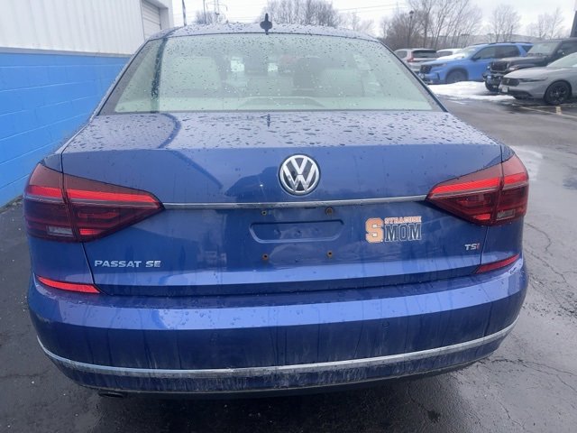 Used 2017 Volkswagen Passat 1.8T SE image 6