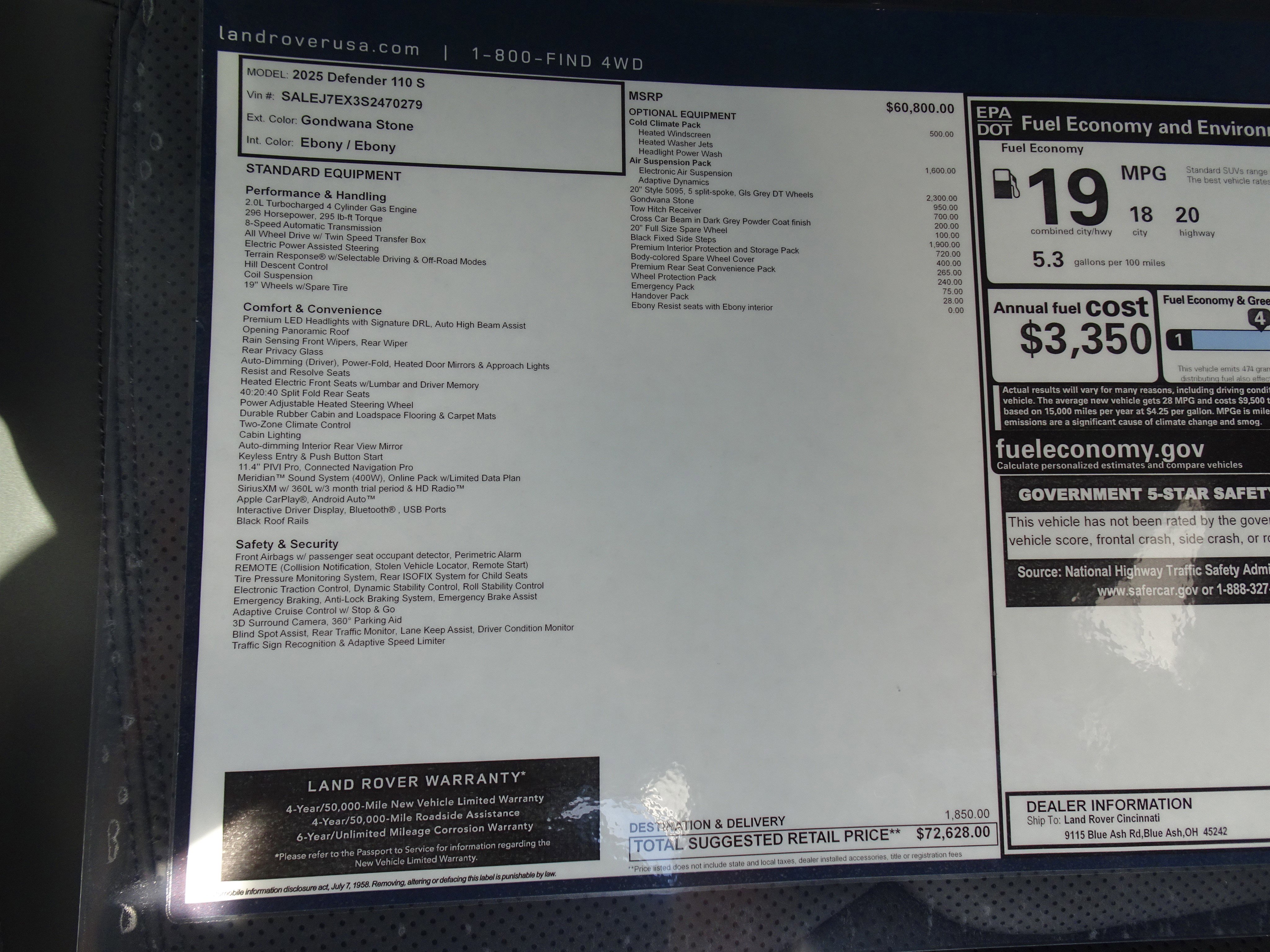 New 2025 Land Rover Defender 110 S image 7