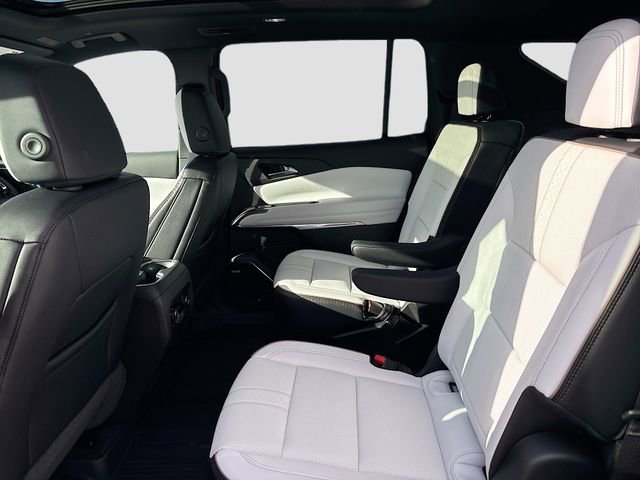 New 2026 Chevrolet Traverse High Country w/ LPO, Floor Liner Package image 30