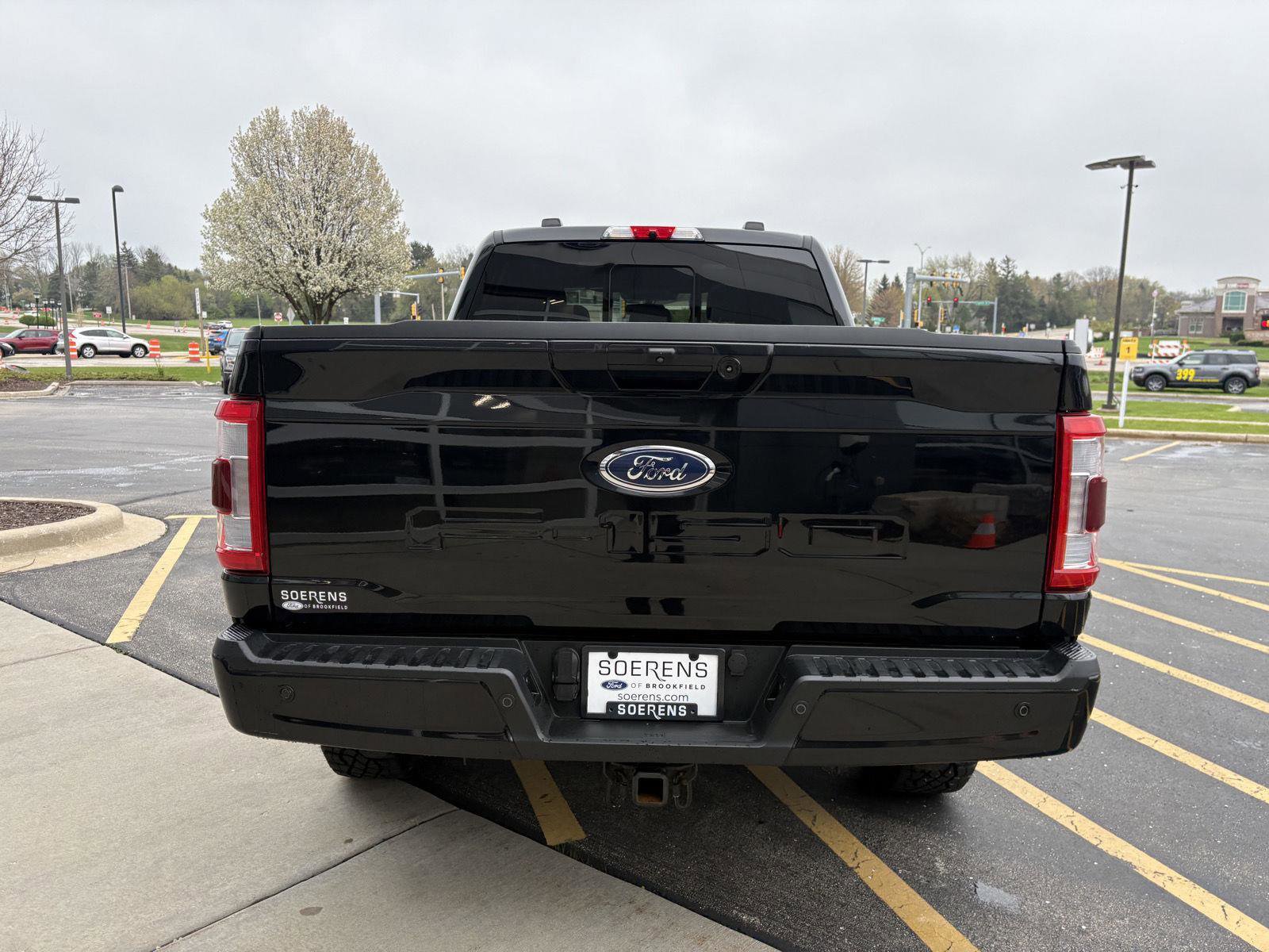 Used 2022 Ford F150 Lariat w/ Equipment Group 502A High AWD/4WD image 5