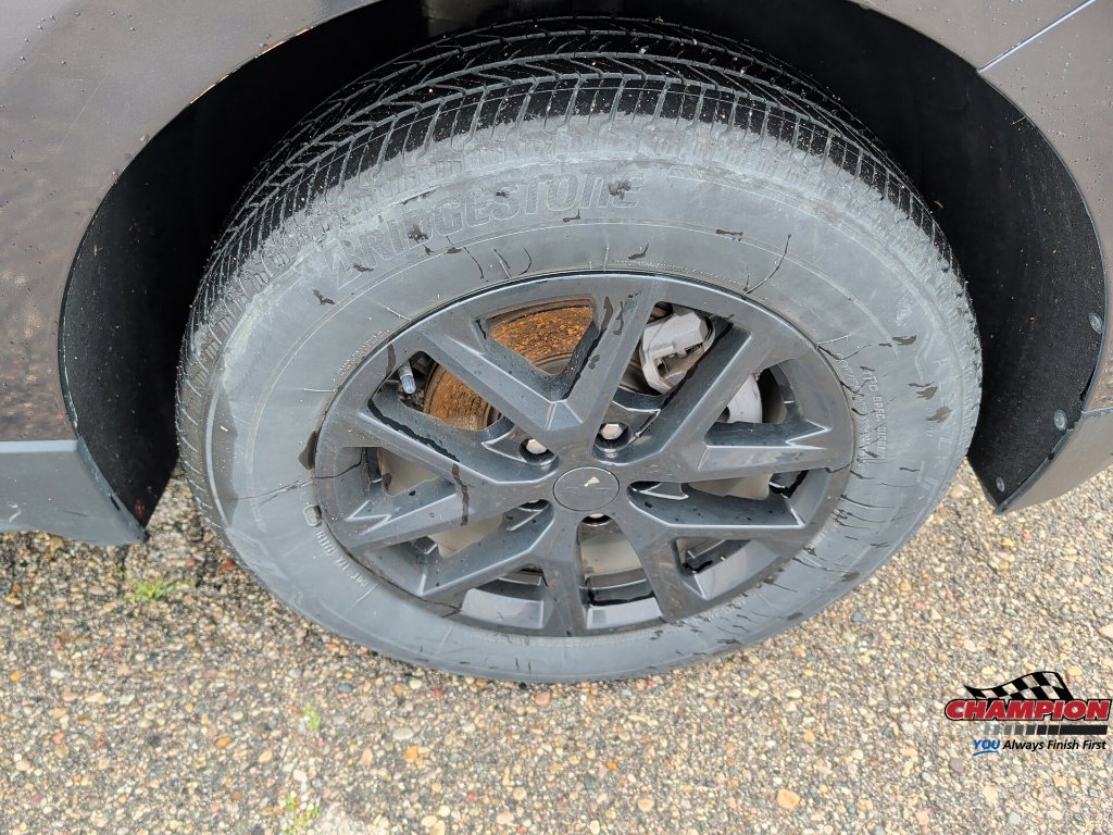 Used 2023 Chevrolet Equinox LT AWD/4WD image 8