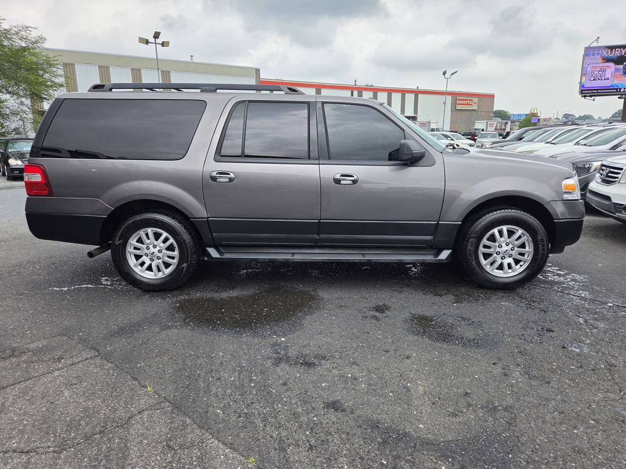 Used 2014 Ford Expedition EL XL AWD/4WD image 4