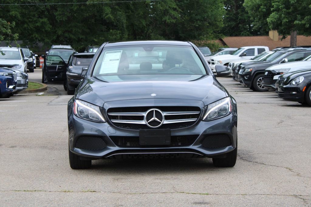 Used 2015 Mercedes-Benz C 300 4MATIC Sedan image 2