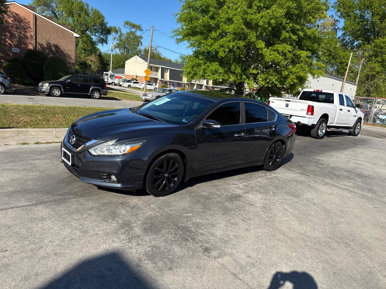 Used 2016 Nissan Altima 2.5 SL w/ 2.5 Technology Package FWD image 7