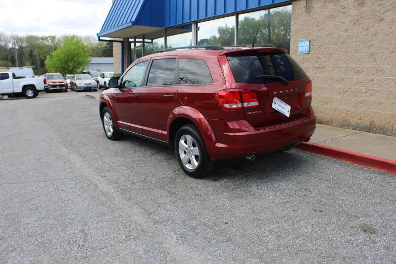 Used 2011 Dodge Journey Mainstreet image 3