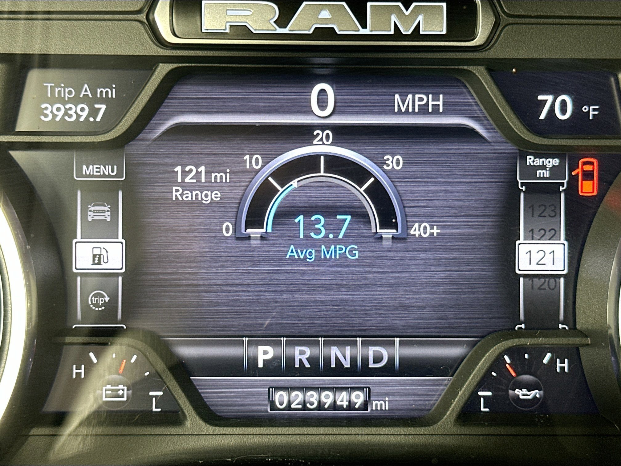 Used 2022 RAM 1500 Laramie RWD image 12