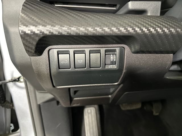 Used 2023 Subaru Ascent Premium w/ Convenience Package image 19