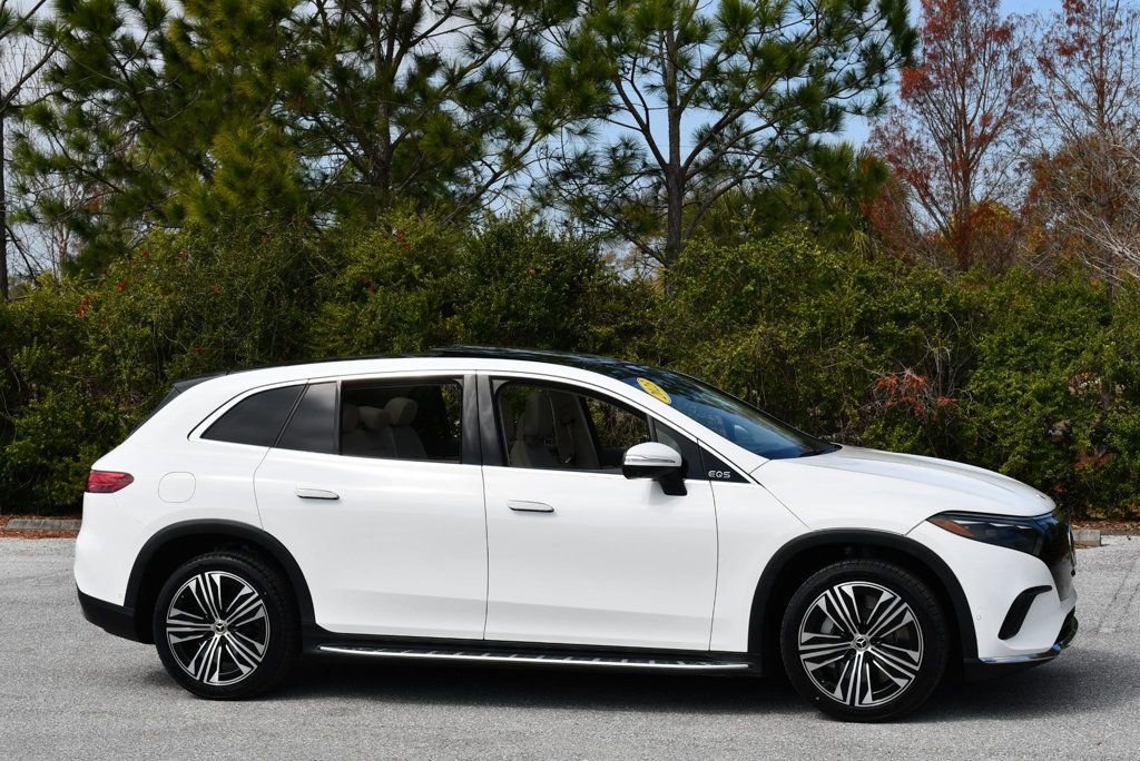 Used 2023 Mercedes-Benz EQS 450+ SUV image 8