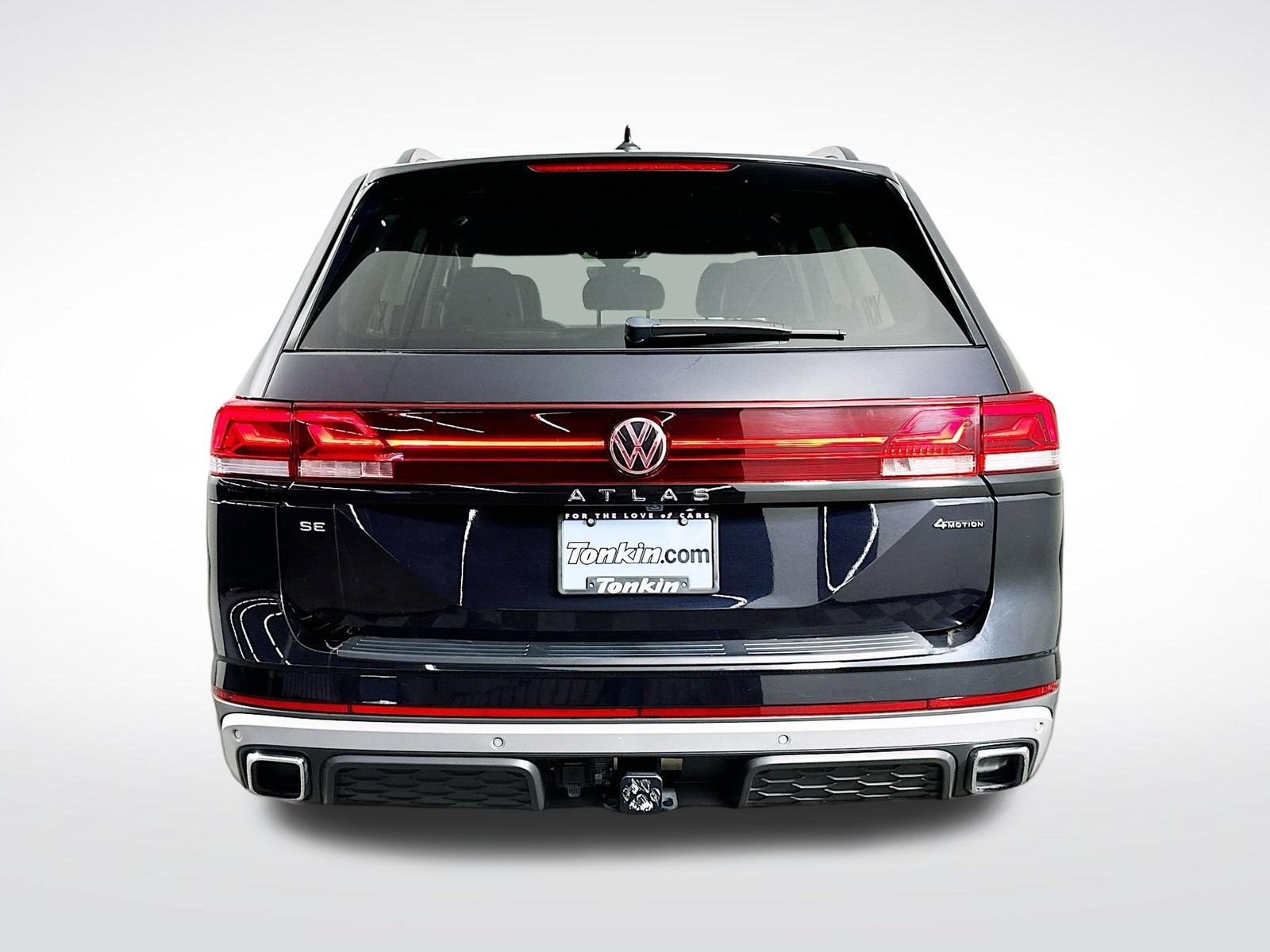 Used 2024 Volkswagen Atlas Peak Edition SE AWD/4WD image 7