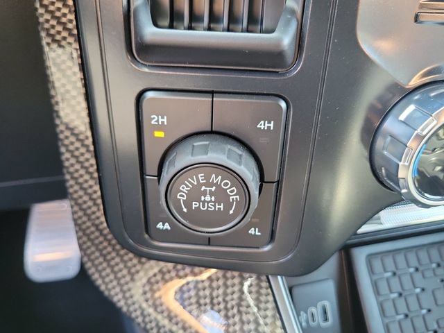 New 2025 Ford F150 Lariat w/ Equipment Group 501A Mid AWD/4WD image 35