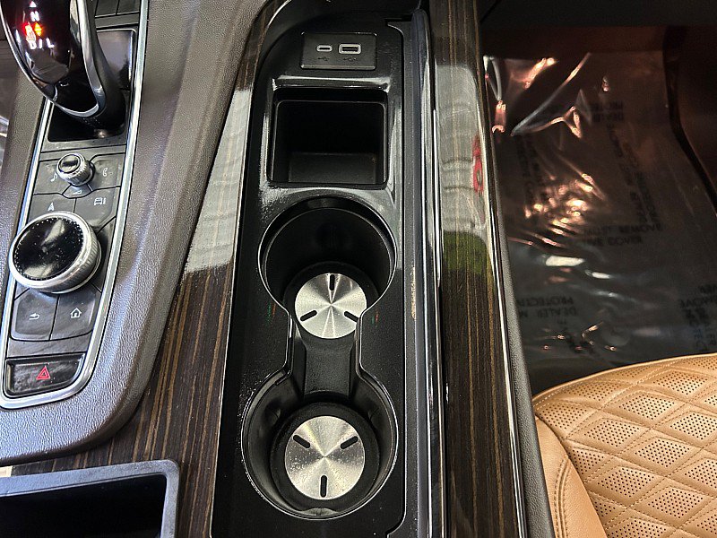 Used 2021 Cadillac Escalade Sport w/ Driver Assist Tech Package AWD/4WD image 25