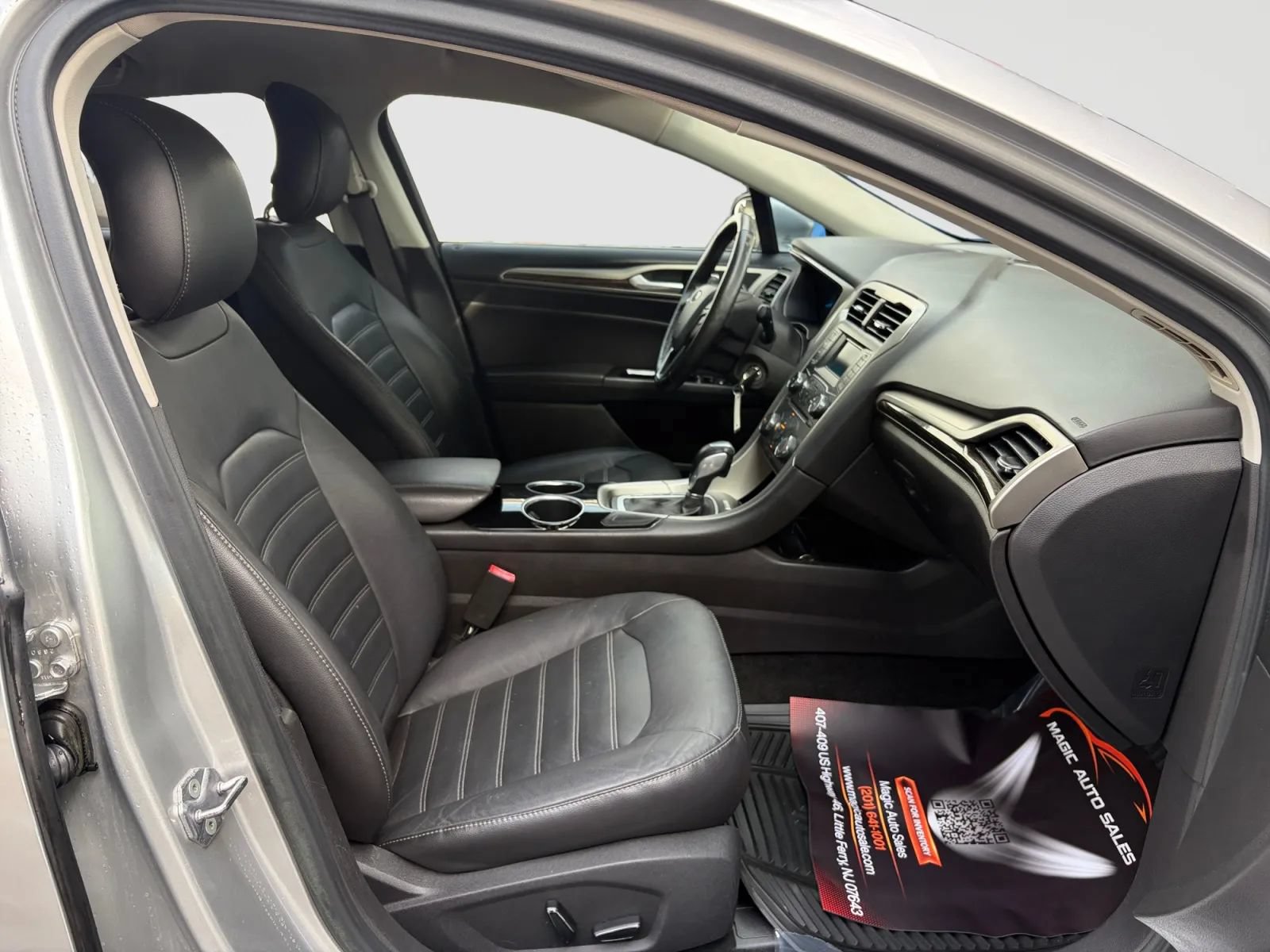 Used 2013 Ford Fusion SE FWD image 20