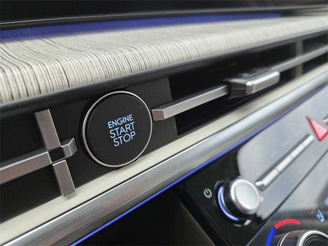 New 2025 Hyundai Santa Fe Calligraphy image 17