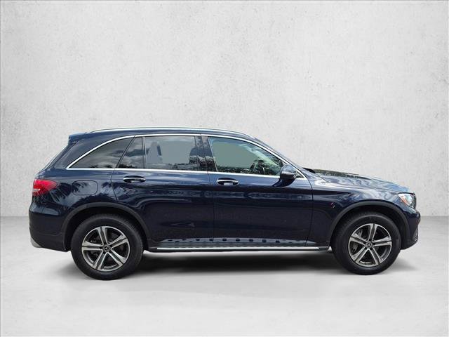 Used 2018 Mercedes-Benz GLC 300 4MATIC image 4