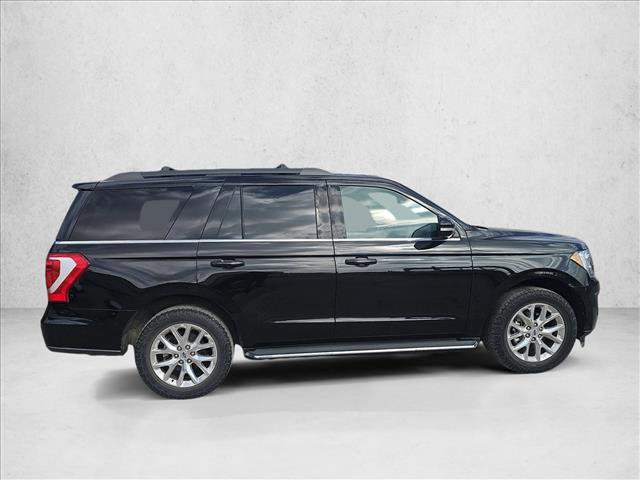 Used 2020 Ford Expedition XLT w/ Equipment Group 202A image 6