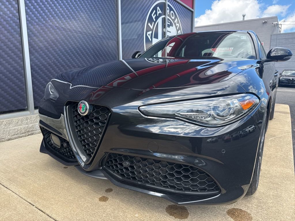 Used 2023 Alfa Romeo Giulia Veloce image 18