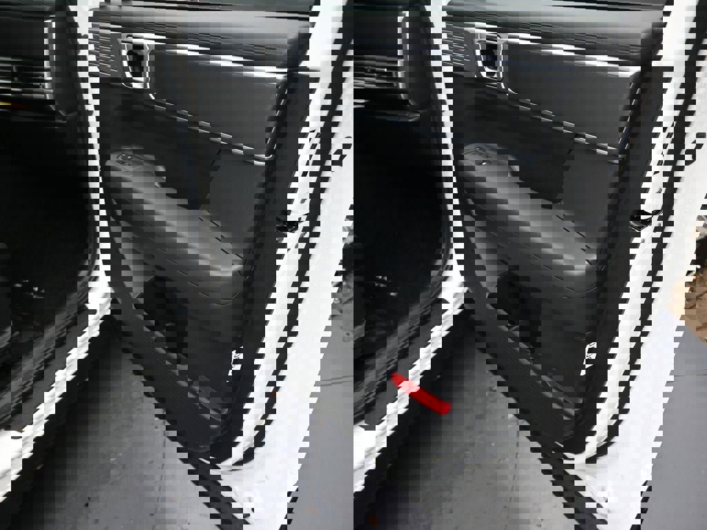 New 2026 Hyundai Santa Fe SE image 36