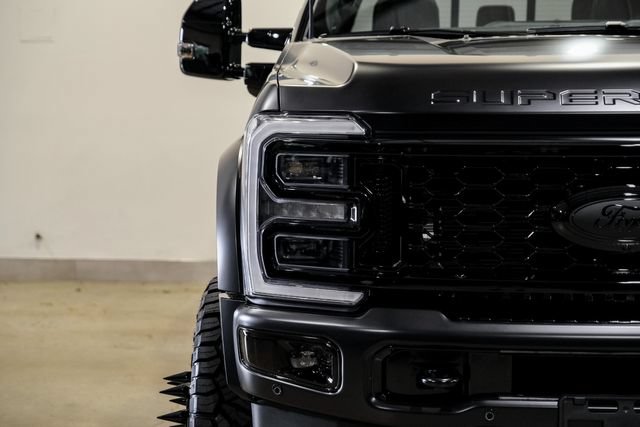 Used 2026 Ford F450 Platinum w/ FX4 Off-Road Package AWD/4WD image 3