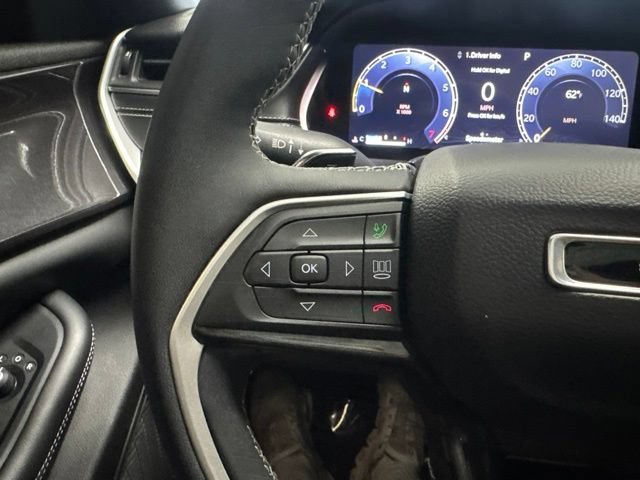 Used 2023 Jeep Grand Cherokee Altitude AWD/4WD image 36